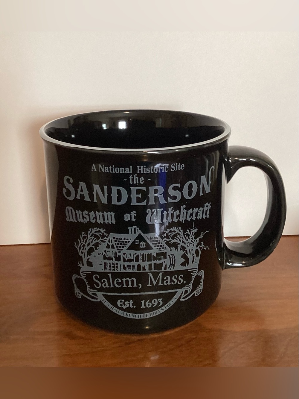 Disney Hocus Pocus Sanderson Museum Ceramic Camper Mug 2022